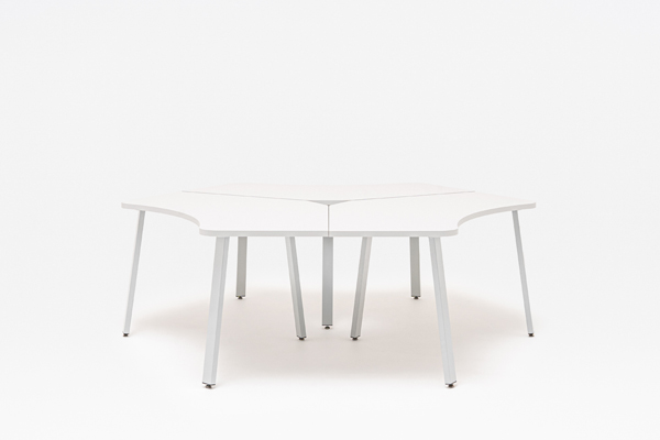 Ogi A bench